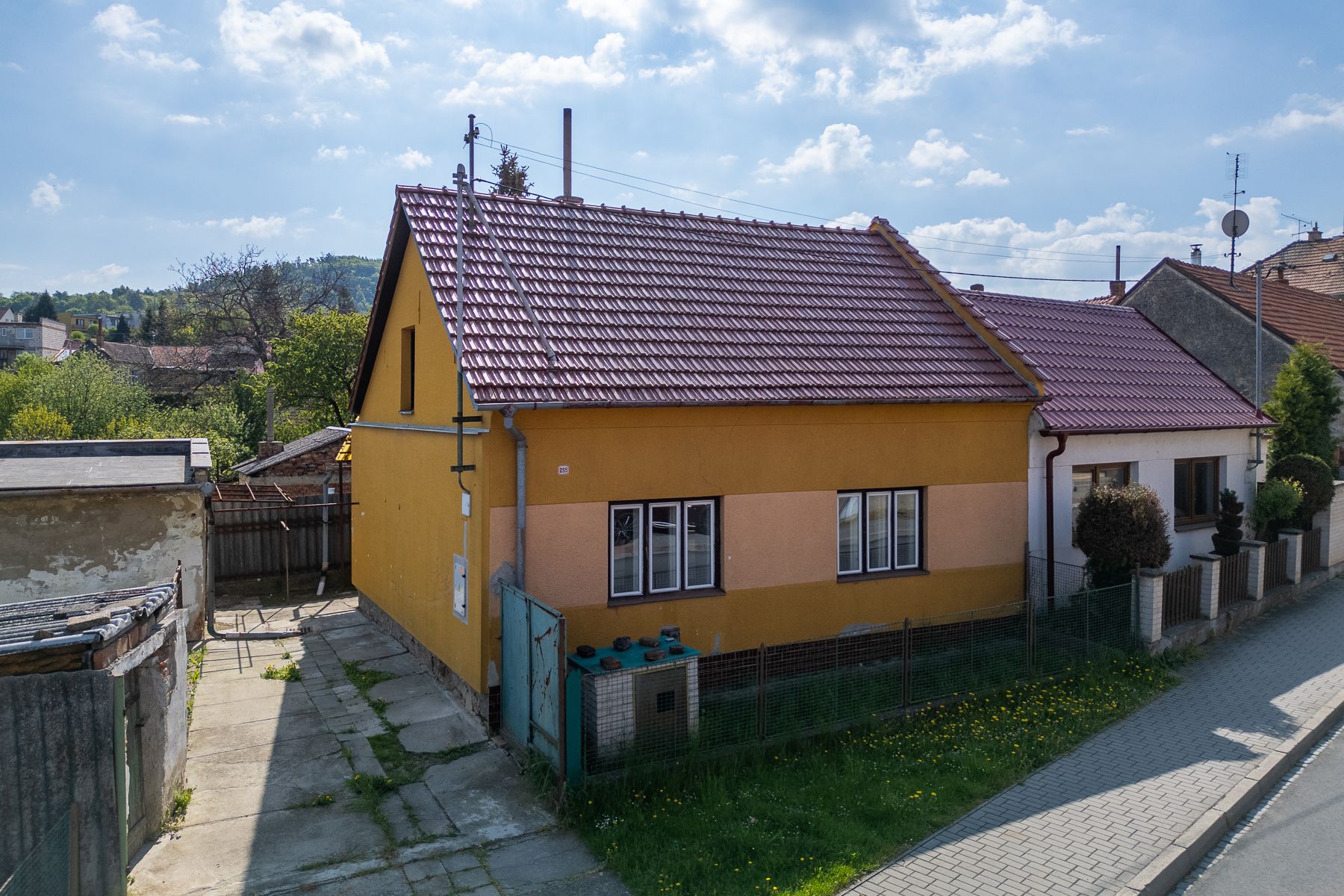 DŮM V KORYČANECH